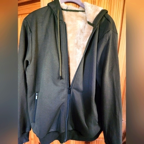 Other - Nwot Mens zip hoodie